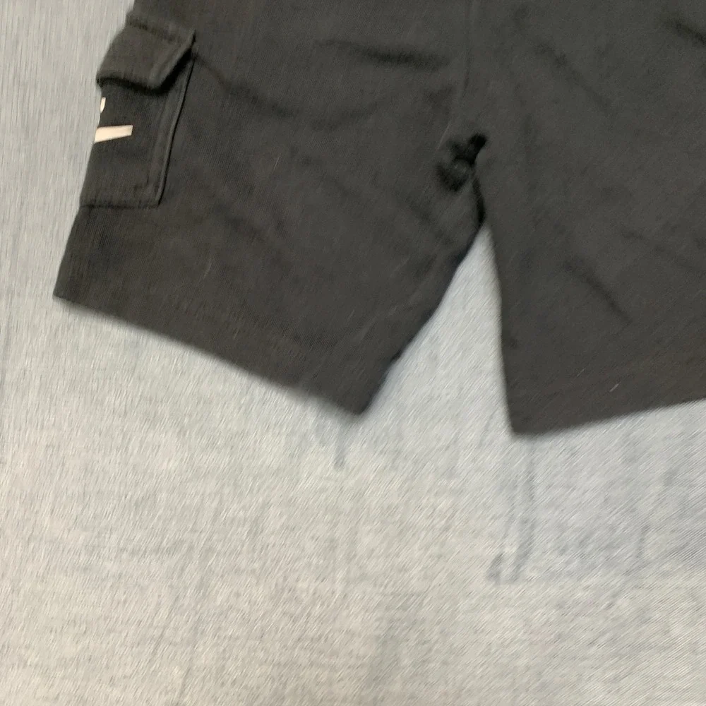 Nike Sweat Shorts Boys Large Black Swoosh Logo Fleece Lined Utility Pockets